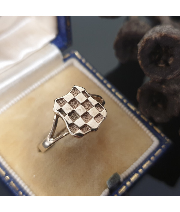 The Heraldry: Vintage Shield Signet Ring...