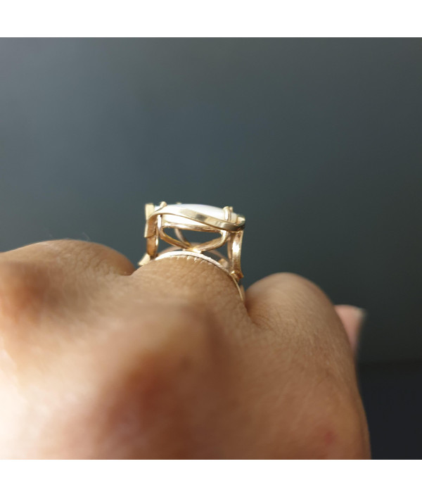 Andamooka Joy: Vintage Solid Opal Ring in 9K YG