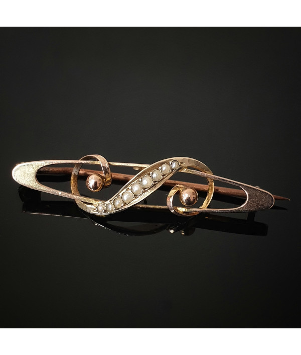 Victorian Seed Pearl Brooch in 9K Gold Victorian Seed Pearl Brooch in 9K Gold