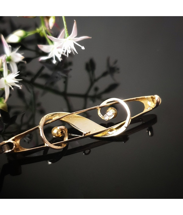 Victorian Seed Pearl Brooch in 9K Gold Victorian Seed Pearl Brooch in 9K Gold