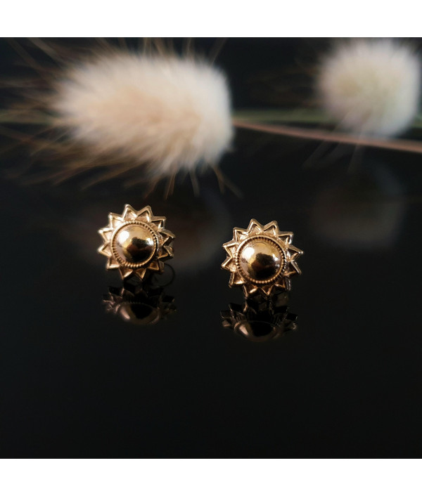 "Sun" Stud Earrings in 9K Yell...