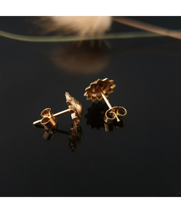 "Sun" Stud Earrings in 9K Yellow Gold "Sun" Stud Earrings in 9K Yellow Gold