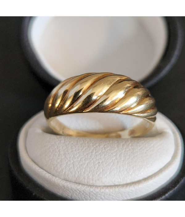 A Classic Croissant Dome Ring in 14K Yellow Gold A Classic Croissant Dome Ring in 14K Yellow Gold