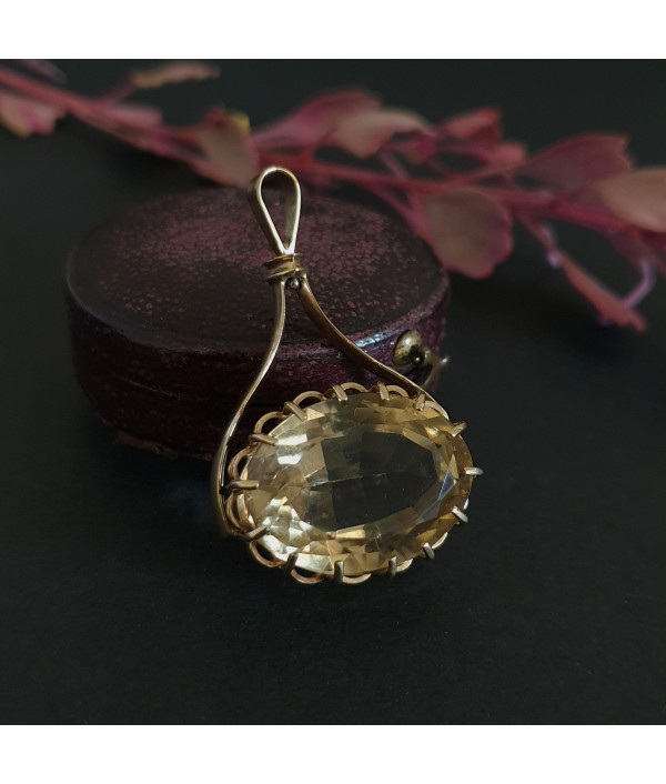 Large Citrine Pendant in 9K Yellow Gold