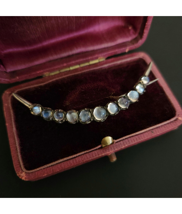 Victorian Crescent Moonstone Brooch in Silver Victorian Crescent Moonstone Brooch in Silver