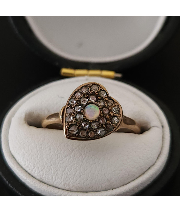 Victorian Heart Ring with Rose cut Diamo...