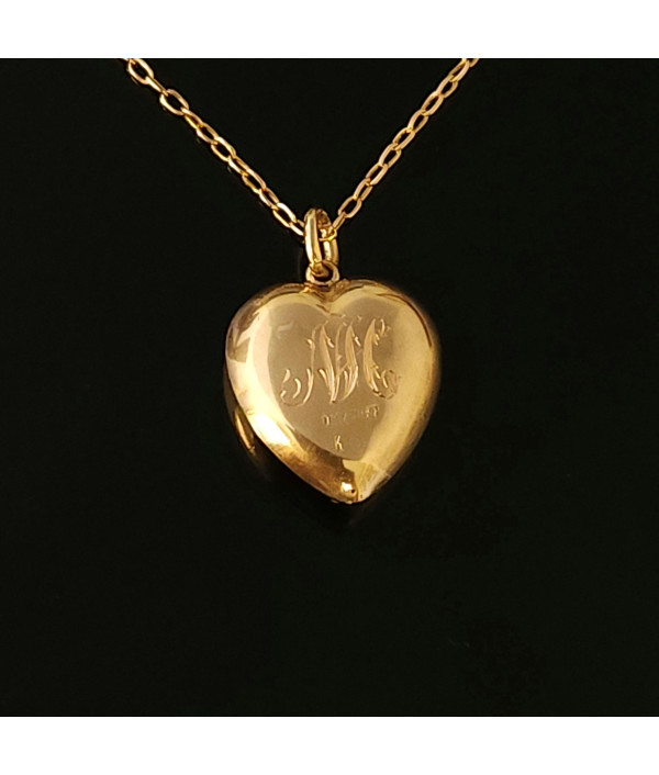Victorian Puffy Heart Pendant in 15K Gold Victorian Puffy Heart Pendant in 15K Gold
