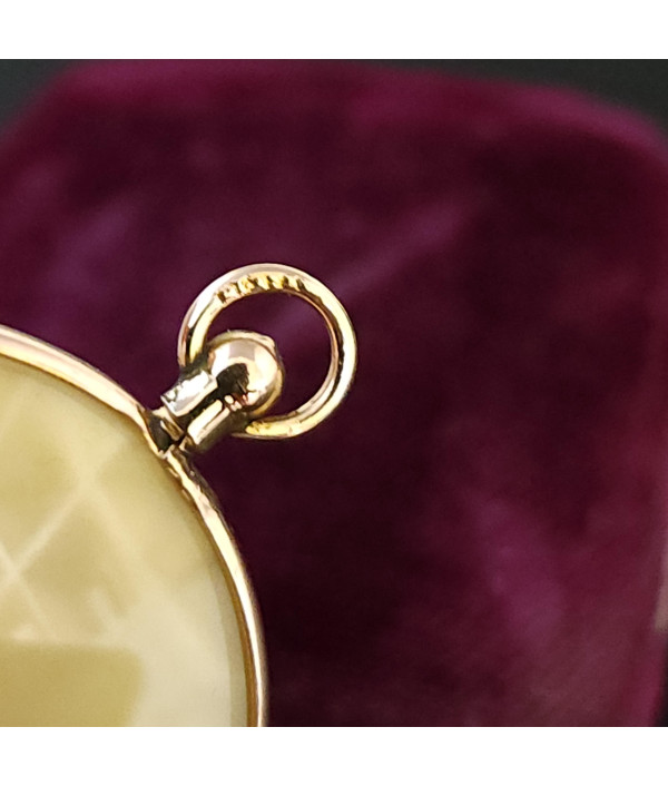 Edwardian Double-sided Dome Glass Photo locket in 9k Yellow Gold Edwardian Double-sided Dome Glass Photo locket in 9k Yellow Gold
