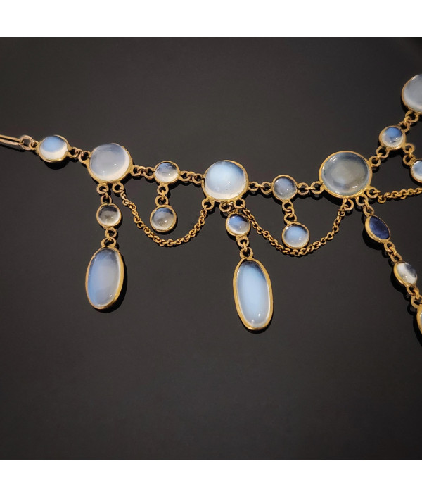 Edwardian Moonstone Festoon Necklace in 9K Yellow Gold Edwardian Moonstone Festoon Necklace in 9K Yellow Gold