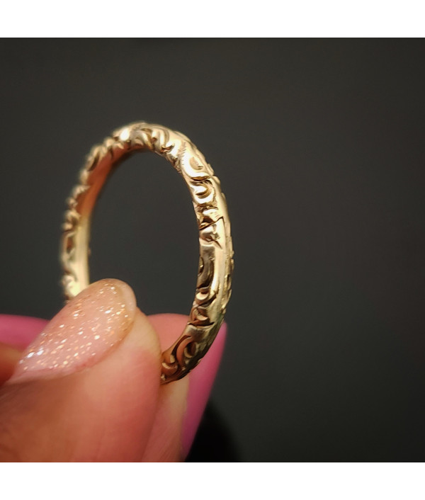 Large Georgian Split Ring in 12k Gold Large Georgian Split Ring in 12k Gold