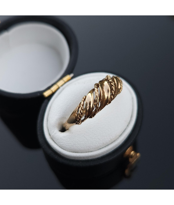 A Classic Domed Croissant Ring with Rope Twist Detail in 9k Yellow Gold