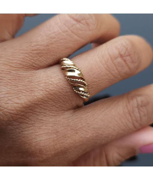 A Classic Domed Croissant Ring with Rope Twist Detail in 9k Yellow Gold