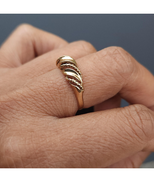 A Classic Domed Croissant Ring with Rope Twist Detail in 9k Yellow Gold