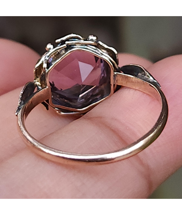 Arts and Crafts Amethyst Ring in 9K Rose Gold Arts and Crafts Amethyst Ring in 9K Rose Gold