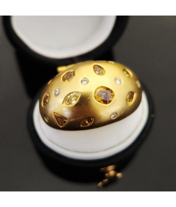 Diamond Bombé Ring in 18K Yellow Gold Diamond Bombé Ring in 18K Yellow Gold