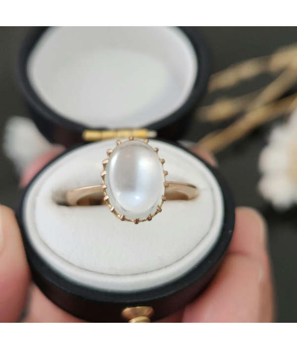 Victorian Moonstone Solitaire in 15k Yellow Gold Victorian Moonstone Solitaire in 15k Yellow Gold