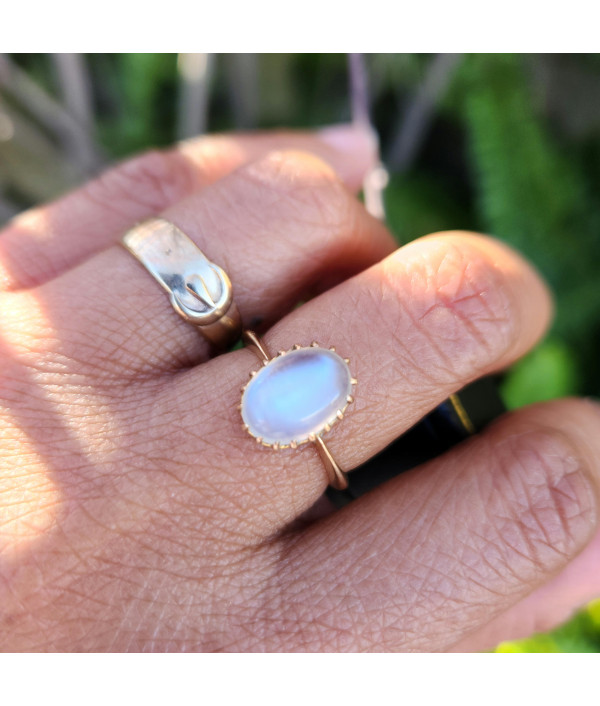 Victorian Moonstone Solitaire in 15k Yellow Gold Victorian Moonstone Solitaire in 15k Yellow Gold