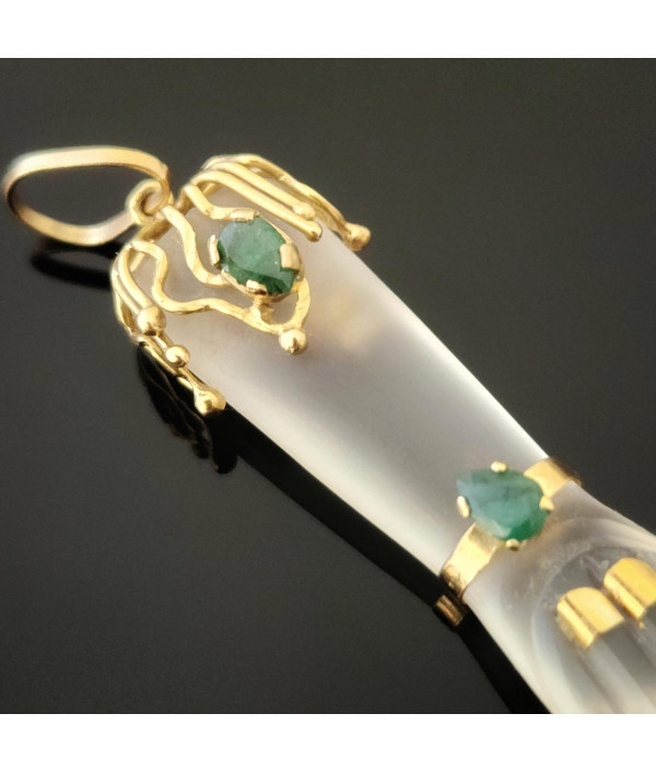 Vintage Rock Crystal Figa Pendant in 18k Yellow Gold Vintage Rock Crystal Figa Pendant in 18k Yellow Gold