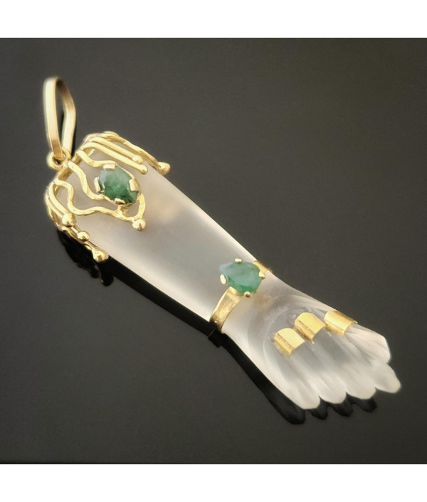 Vintage Rock Crystal Figa Pendant in 18k Yellow Gold Vintage Rock Crystal Figa Pendant in 18k Yellow Gold