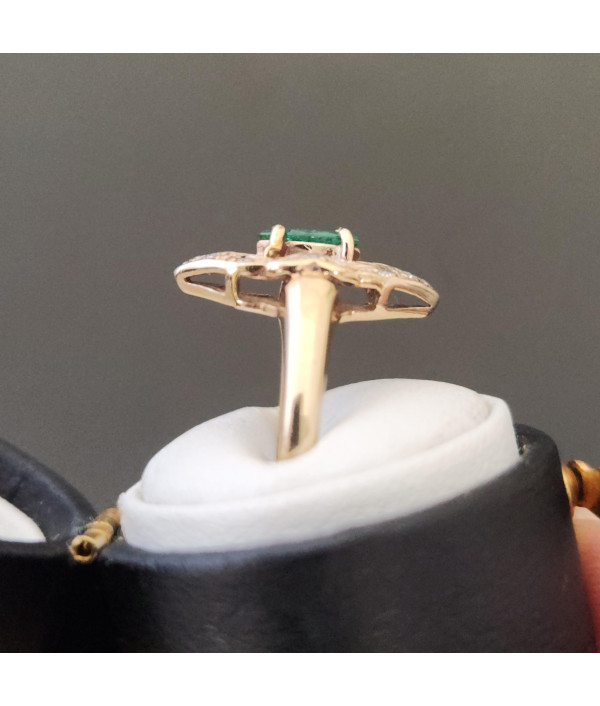 Emerald And Diamond Ring in 9K Yellow Gold Emerald And Diamond Ring in 9K Yellow Gold