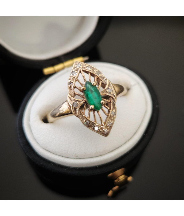 Emerald And Diamond Ring in 9K Yellow Gold Emerald And Diamond Ring in 9K Yellow Gold