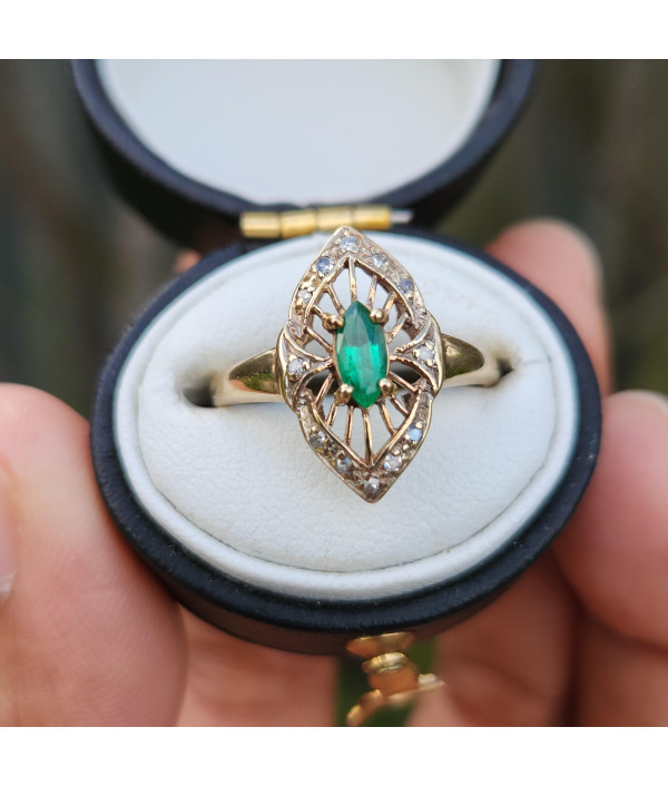 Emerald And Diamond Ring in 9K Yellow Gold Emerald And Diamond Ring in 9K Yellow Gold
