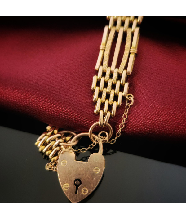 Edwardian Day and Night Gate Link Bracelet with Heart Padlock in 9K Rose Gold Edwardian Day and Night Gate Link Bracelet with Heart Padlock in 9K Rose Gold