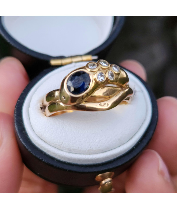 Sapphire and Diamond Serpent Ring in 18k Yellow Gold