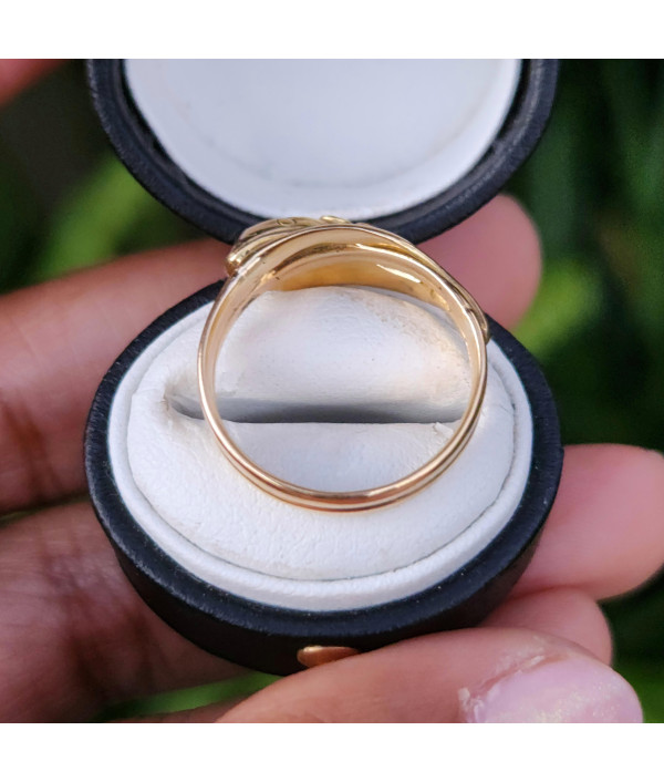 Sapphire and Diamond Serpent Ring in 18k Yellow Gold
