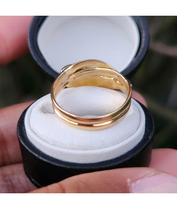 Sapphire and Diamond Serpent Ring in 18k Yellow Gold