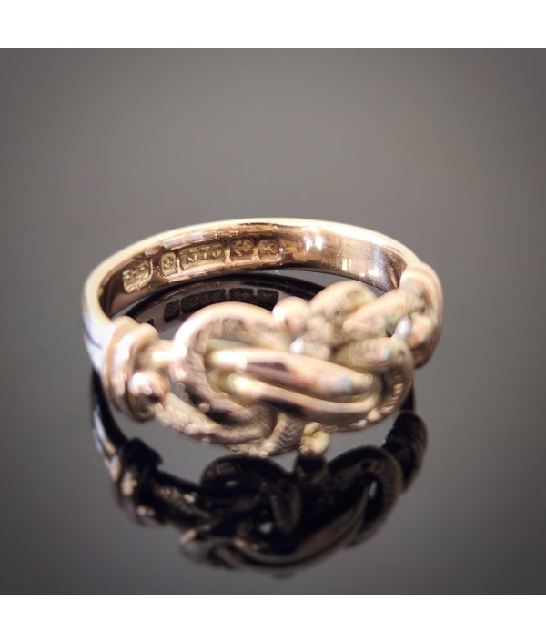 Edwardian Lover’s Knot Ring in 9K Warm Yellow Gold
