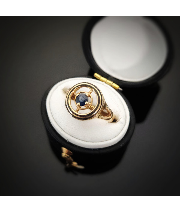 Vintage 10K Gold Sapphire Target Ring with Black Enamel Vintage 10K Gold Sapphire Target Ring with Black Enamel