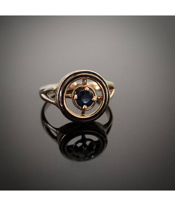 Vintage 10K Gold Sapphire Target Ring with Black Enamel Vintage 10K Gold Sapphire Target Ring with Black Enamel