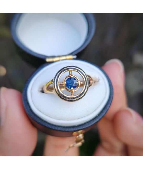 Vintage 10K Gold Sapphire Target Ring with Black Enamel Vintage 10K Gold Sapphire Target Ring with Black Enamel