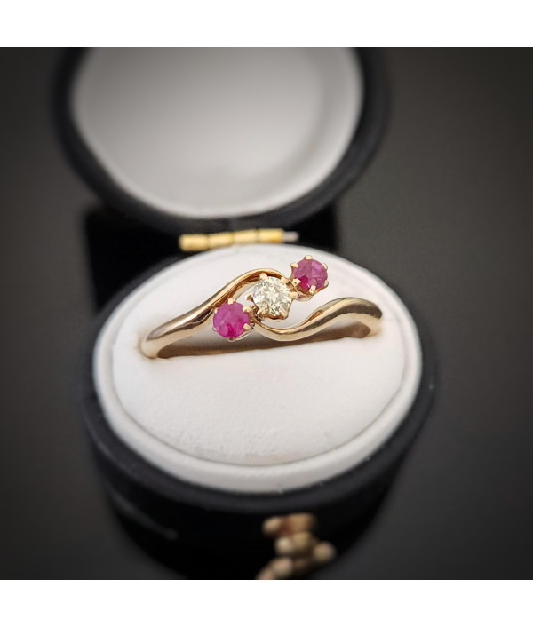 Edwardian Ruby & Diamond Twist Ring ...