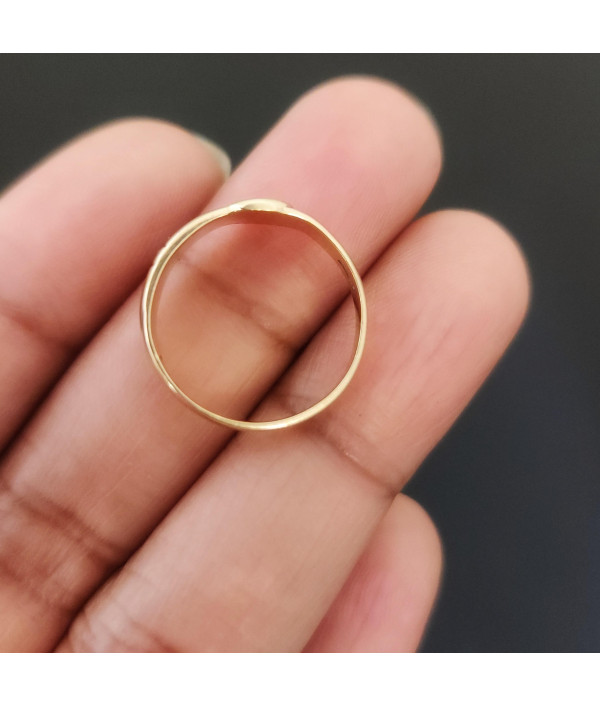 1960s Buckle Ring in 9K Yellow Gold 1960s Buckle Ring in 9K Yellow Gold