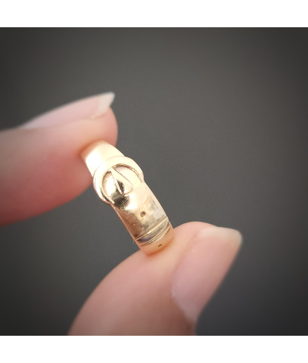 1960s Buckle Ring in 9K Yellow Gold 1960s Buckle Ring in 9K Yellow Gold