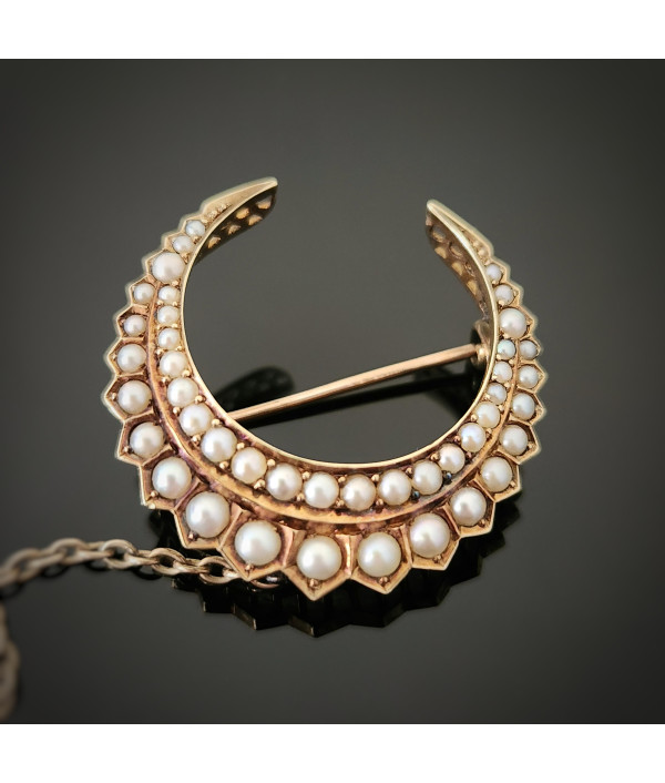Victorian 18ct Gold Pearl Crescent Moon ...