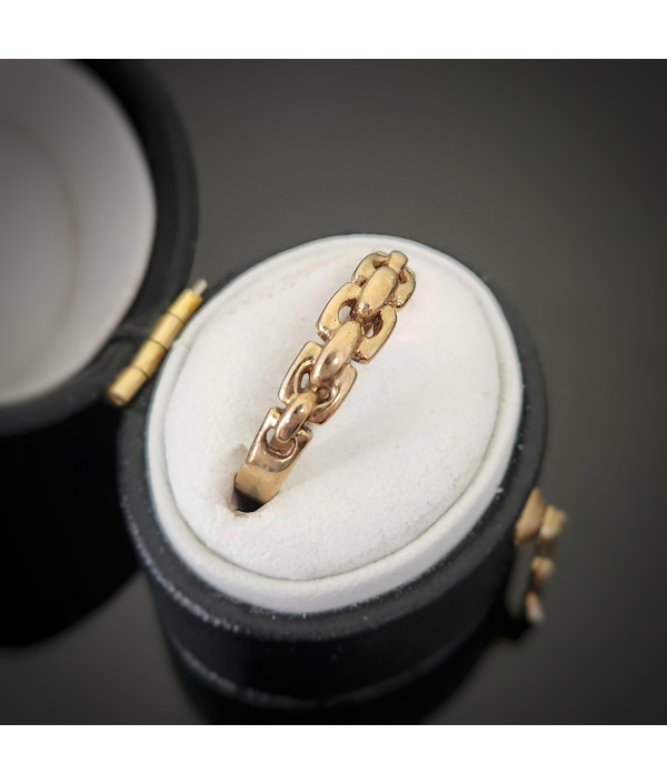 Chain Link Stacker Ring in 9K Yellow Gold Chain Link Stacker Ring in 9K Yellow Gold