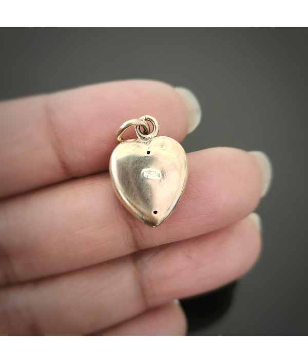 Antique Engraved Heart Pendant in 9K Rose Gold– Monogram HRL Antique Engraved Heart Pendant in 9K Rose Gold– Monogram HRL