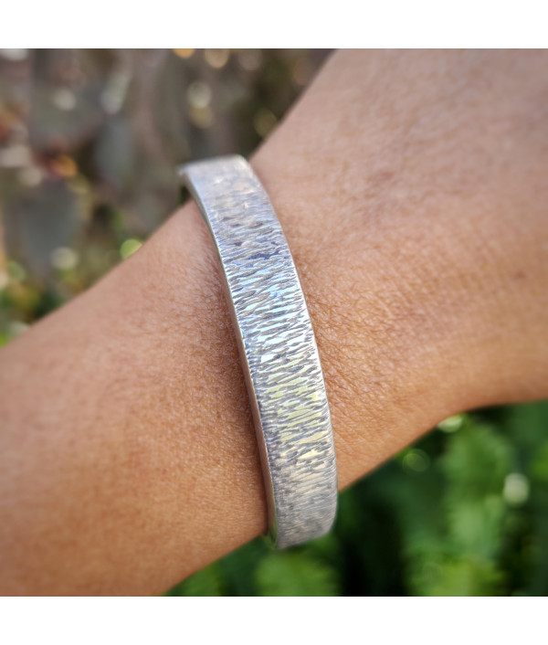 Vintage Textured Sterling Silver Bangle – C.P.S, Birmingham 1971 Vintage Textured Sterling Silver Bangle – C.P.S, Birmingham 1971