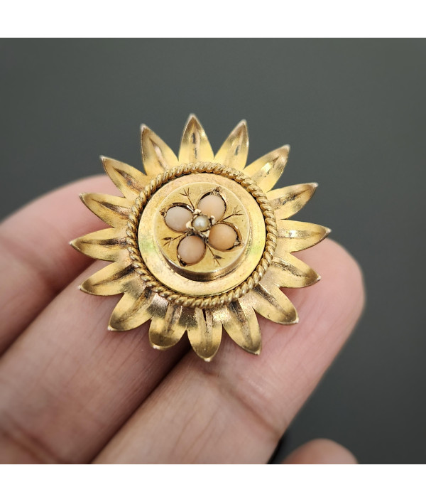 Edwardian Coral and Pearl Flower Brooch in 18K Gold Edwardian Coral and Pearl Flower Brooch in 18K Gold