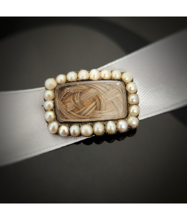 Victorian 14ct Gold Mourning Brooch with...
