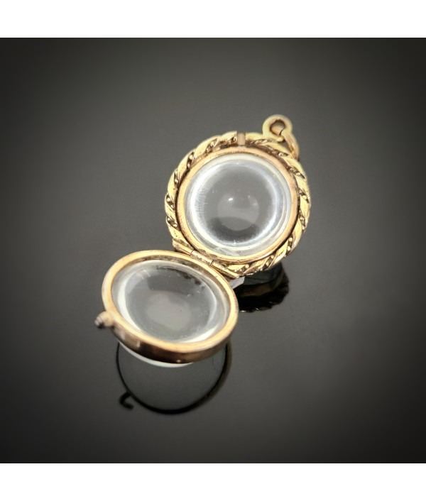 Antique Pool of Light Pendant in Rock Crystal and Rolled Gold Antique Pool of Light Pendant in Rock Crystal and Rolled Gold