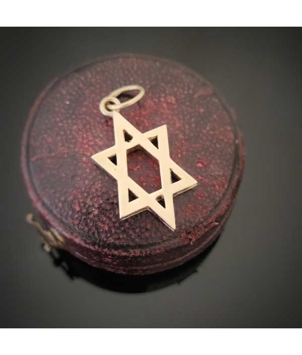 9ct Gold Star of David Pendant – Londo...