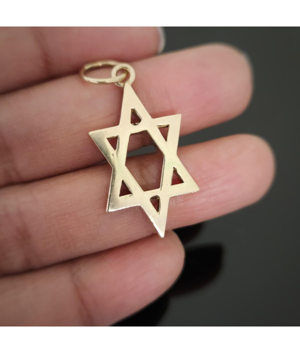 9ct Gold Star of David Pendant – London Hallmarked 1994 9ct Gold Star of David Pendant – London Hallmarked 1994