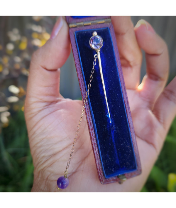 Antique Old-Cut Amethyst Stickpin in 9ct Rose Gold Antique Old-Cut Amethyst Stickpin in 9ct Rose Gold