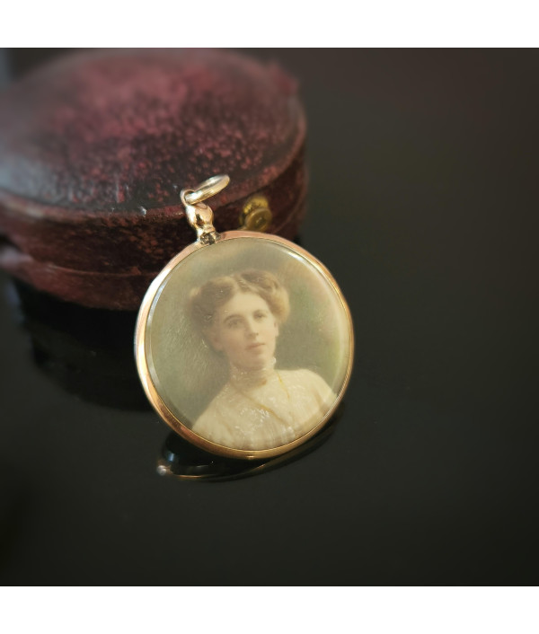 Victorian Hand-Painted Portrait Pendant - 9ct Gold, Birmingham 1850