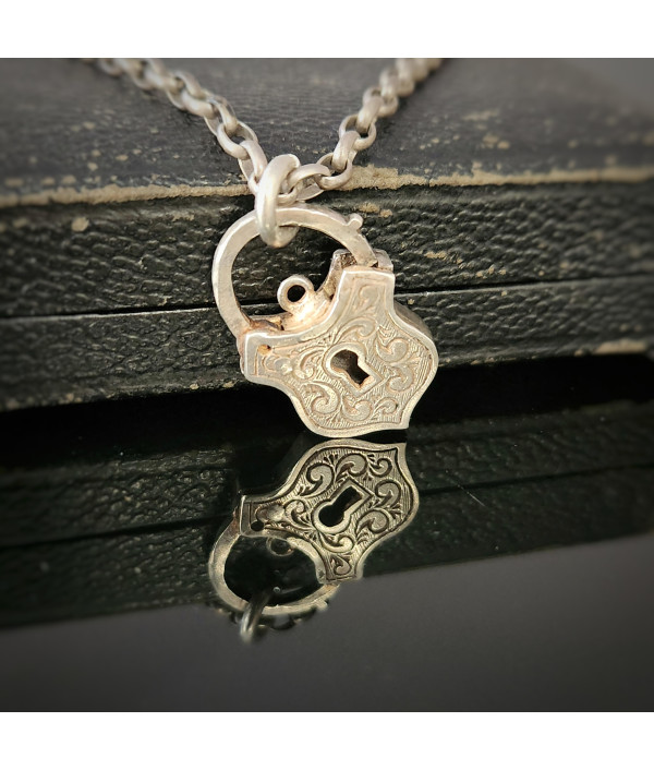 Sterling Silver Engraved Padlock Charm Pendant Sterling Silver Engraved Padlock Charm Pendant