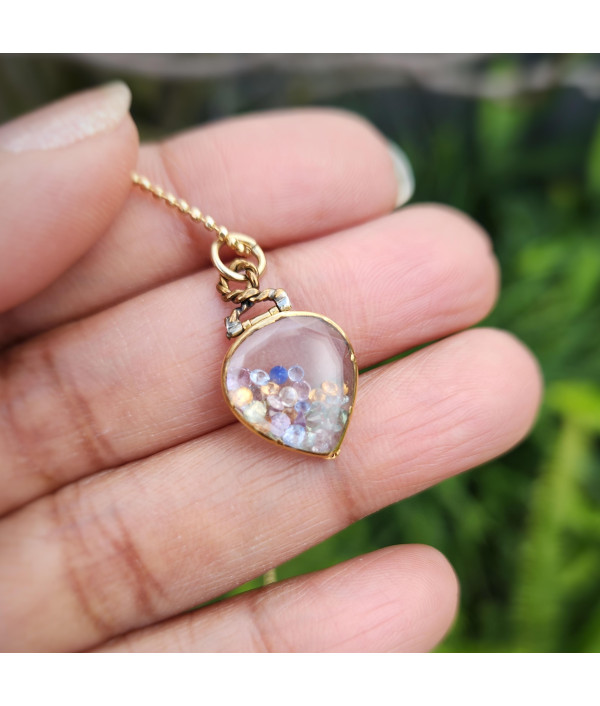 Georgian Heart Shaped Mini Locket in 18k Gold Georgian Heart Shaped Mini Locket in 18k Gold